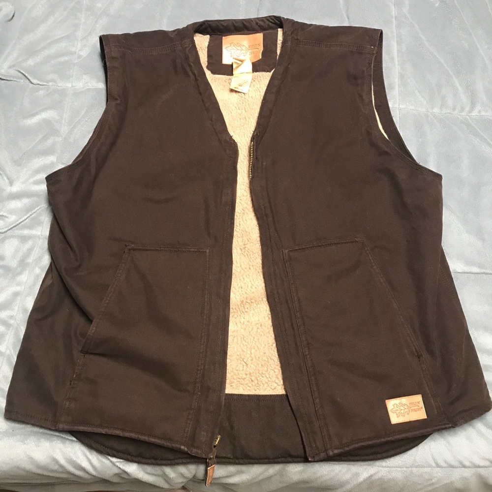 Field N Forest Sherpa lined canvas vest NWOT
